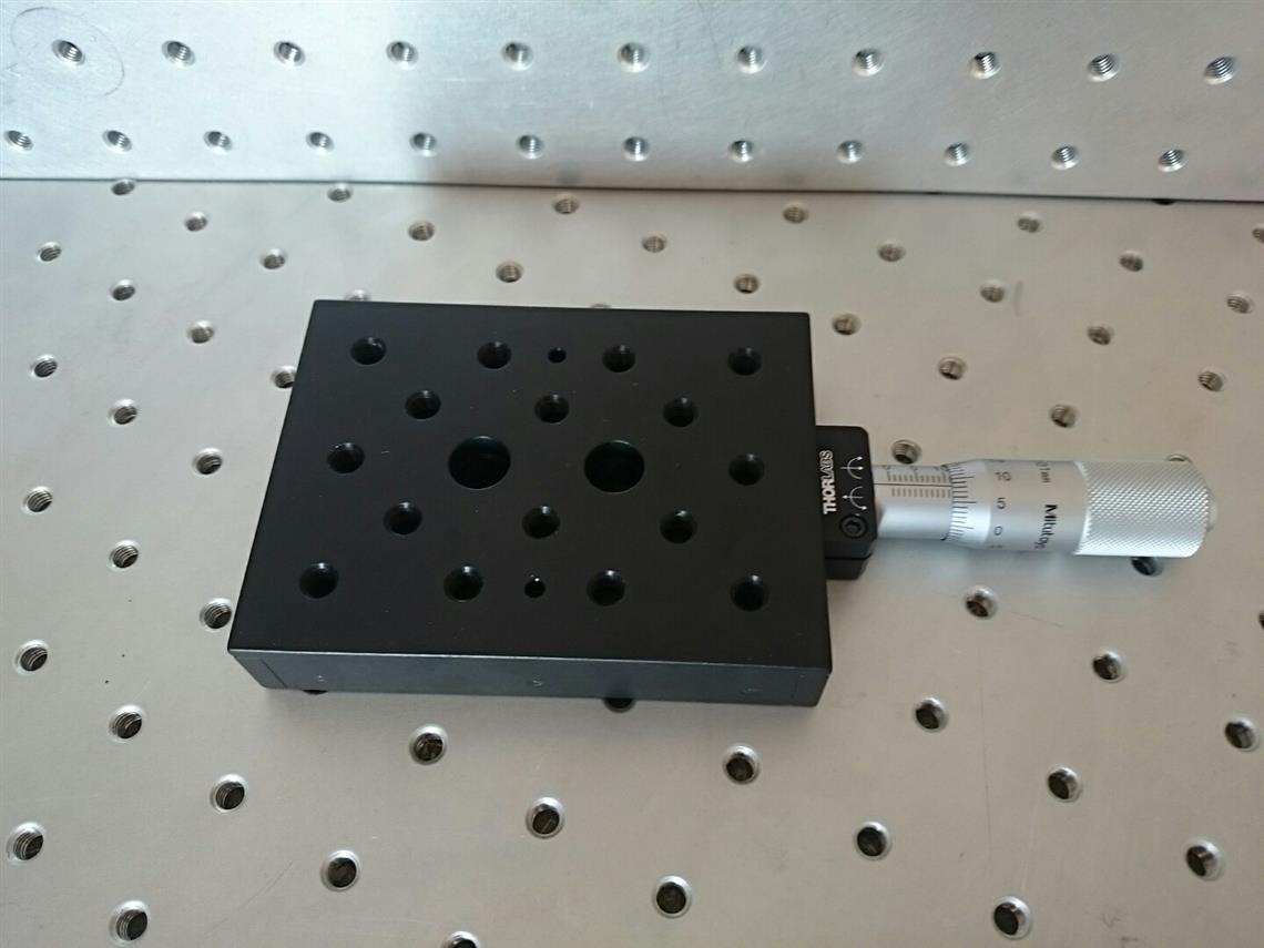 Thorlabs manual stage